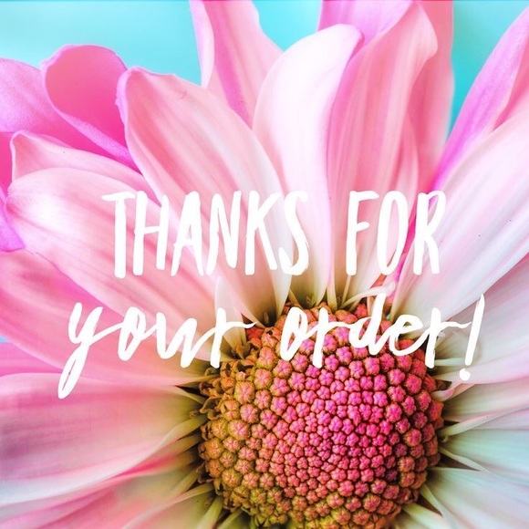 Meet your Posher, Carrie - Picture 14 of 16